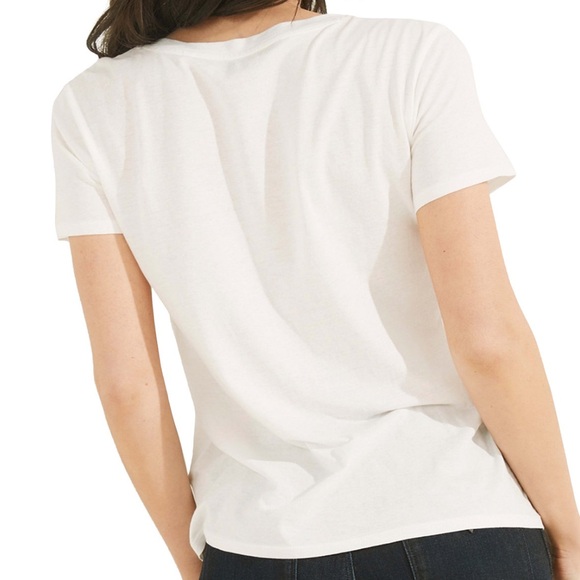 Guess “Hello Gorgeous” Graphic T-Shirt - Picture 5 of 14